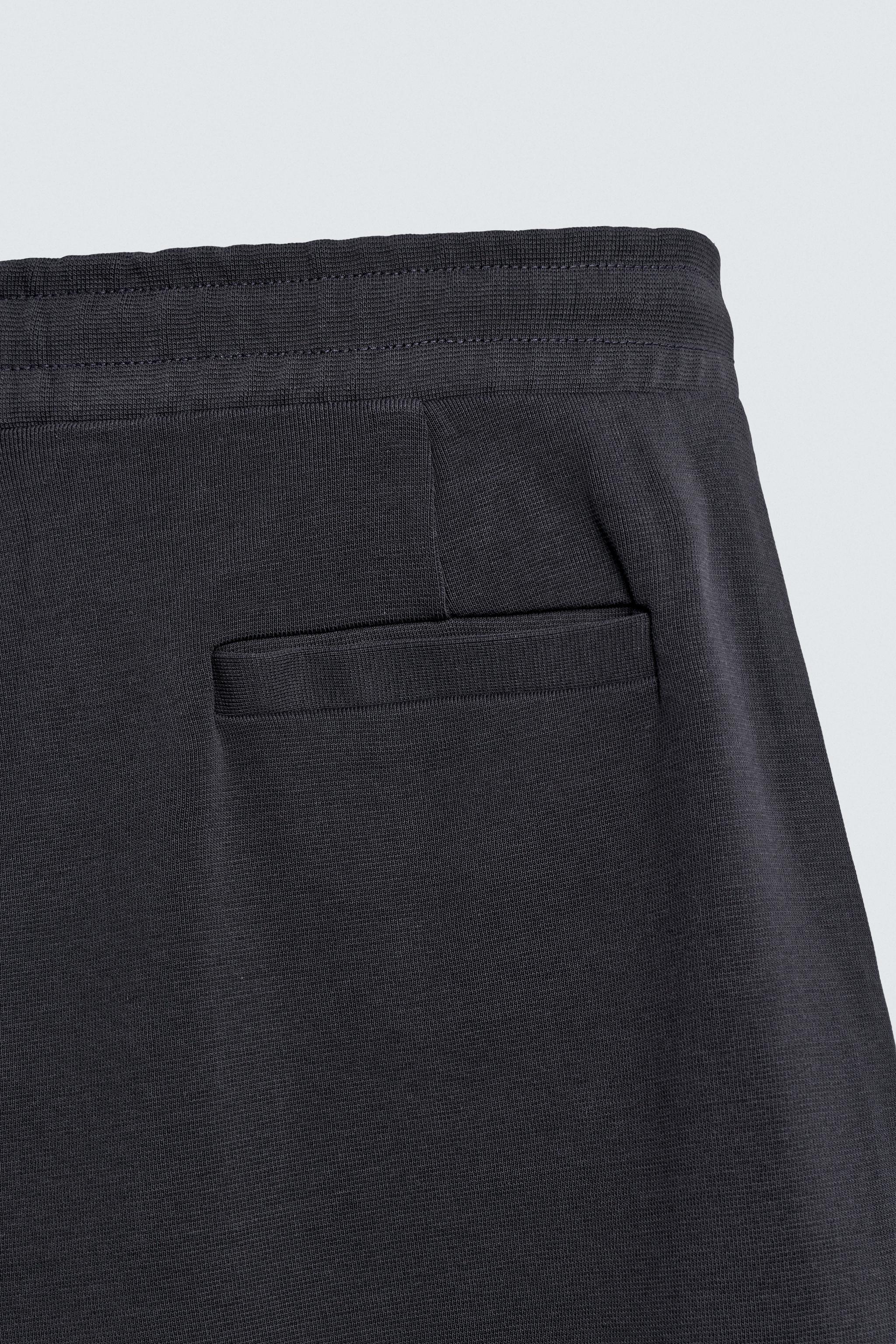 PANTALON JOGGER COUPE BALLON STRUCTURE CÔTELÉE